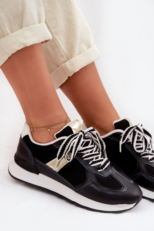 Chaussures modèle baskets Féminin en cuir écologique couleur noire Kelira