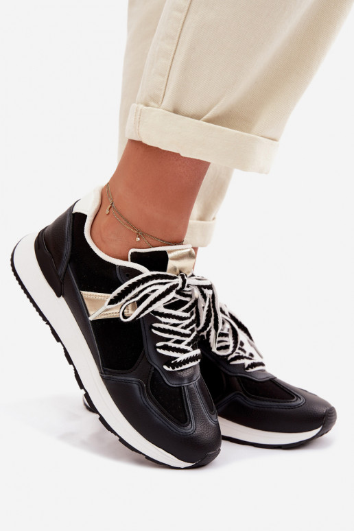 Chaussures modèle baskets Féminin en cuir écologique couleur noire Kelira