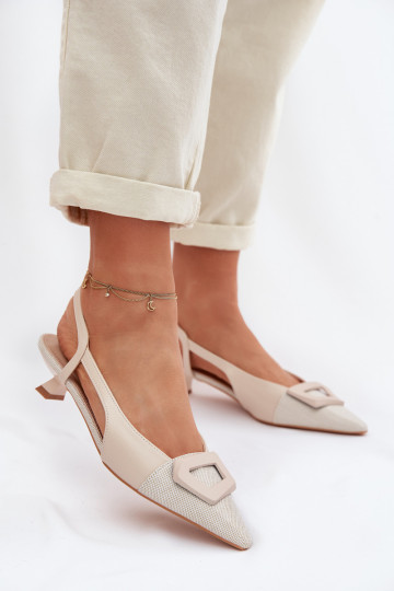Sandales pour femmes Sur un talon bas Avec des décorations Detalem beige Camira 2