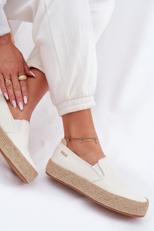 Espadrilles avec une plateforme Big Star TT274090 couleur ivoire