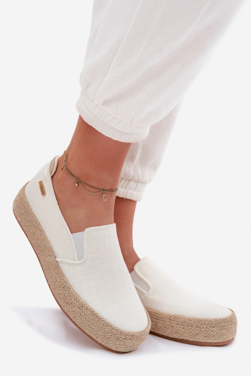 Espadrilles avec une plateforme Big Star TT274090 couleur ivoire