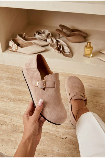 Chaussures en simili cuir pour femmes avec boucles dorées couleur sable Ismora 2
