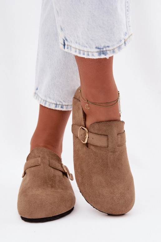 Chaussures en simili cuir pour femmes avec boucles dorées couleur sable Ismora