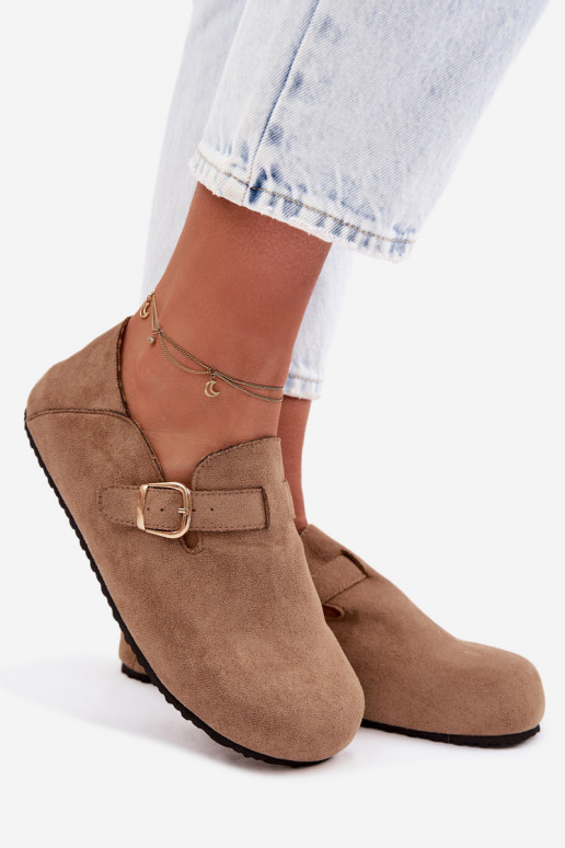 Chaussures en simili cuir pour femmes avec boucles dorées couleur sable Ismora