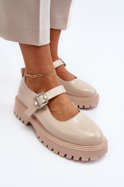 Chaussures en cuir verni pour femme décorer avec boucles beige Lindnessa
