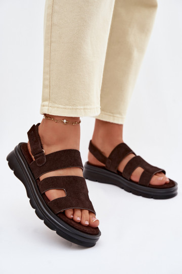 Sandales en daim pour femmes Big Star TT274483 couleur chocolat 2