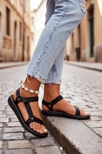 Sandales pour femmes de style sportif avec fermetures adhésives de couleur noir Vilari 2