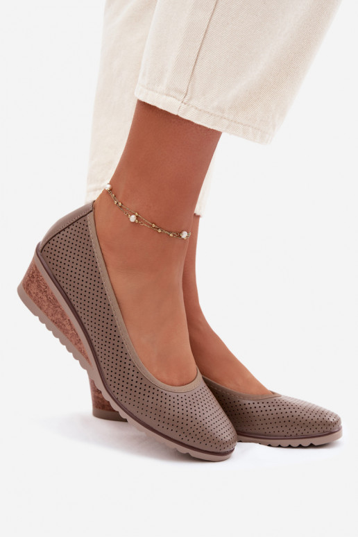 chaussures Féminin avec une plateforme Vinceza 58629 beige