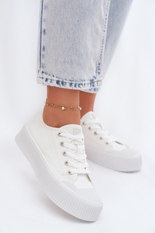 Chaussures de loisirs avec une plateforme Big Star TT274269 couleur blanche