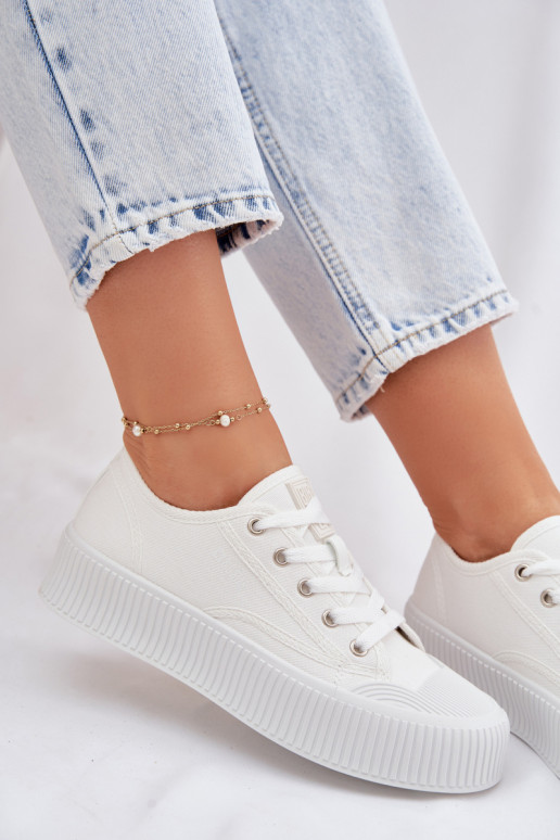 Chaussures de loisirs avec une plateforme Big Star TT274269 couleur blanche