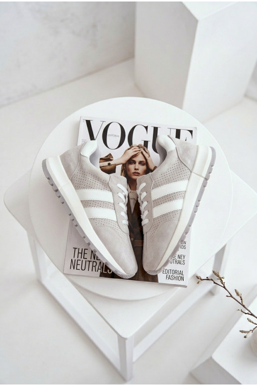 Chaussures modèle baskets FémininActivéturalnego en daimu couleur grise Il fautrceline