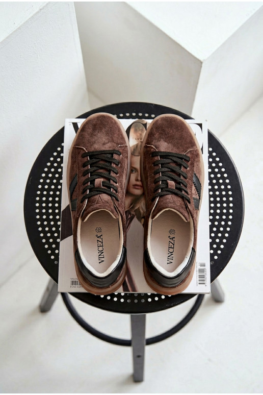 Chaussures modèle baskets FémininActivéturalnego en daimu avec une plateforme Vinceza 79597 marron