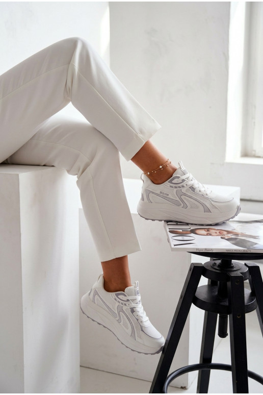 baskets Chaussures modèle baskets Féminin Big Star TT274325 HI-POLY SYSTEM couleur blanche