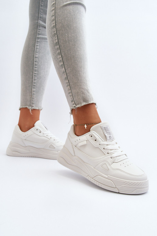 Féminin Chaussures modèle baskets Big Star NN274667 couleur blanche