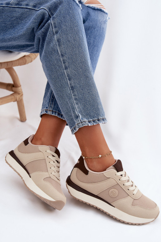 Chaussures modèle baskets Féminin avec une plateforme Big Star TT274275 beige