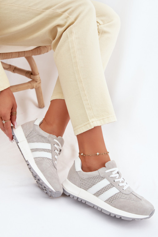 Baskets pour femmes en daim couleur grise