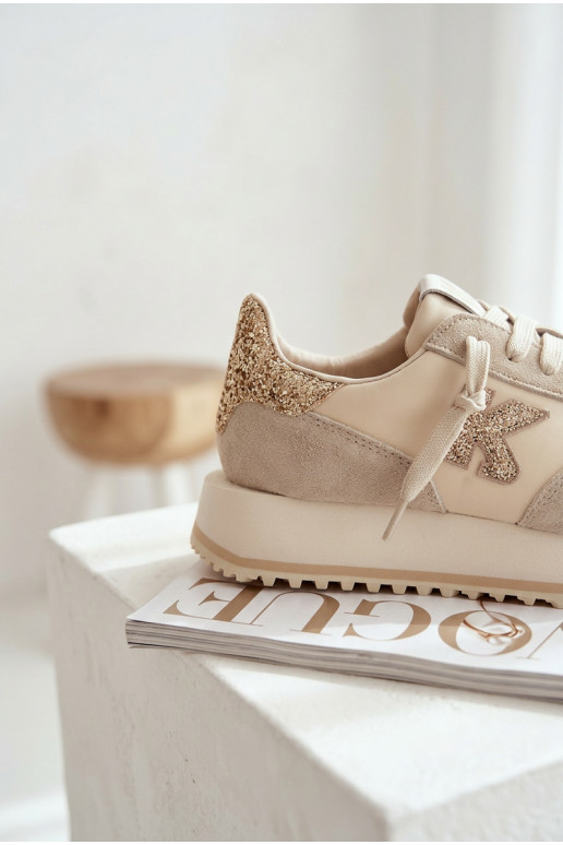 Peau en daim Chaussures modèle baskets Féminin avec une plateforme Kobbo 100103 beige