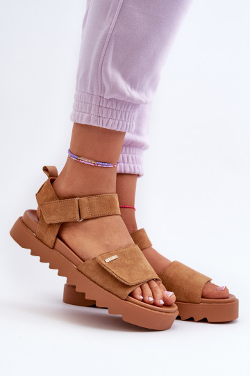 Sandales à plateforme en daim pour femmes Big Star NN274705 couleur brune 2
