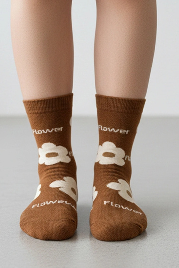 Chaussettes brunes avec fleurs Sella 2