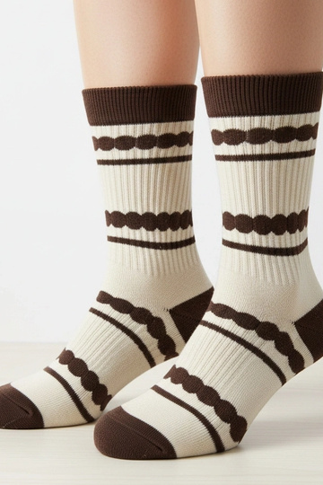 Chaussettes beiges avec des inserts marron Sella 2