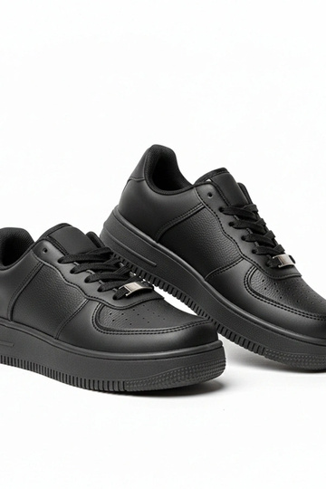 Baskets noires à plateforme...