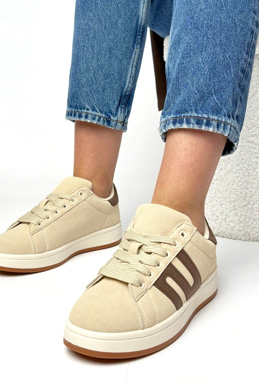 Baskets sportives quotidiennes...