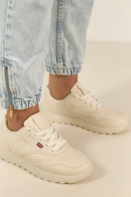 Baskets quotidiennes couleur sable...