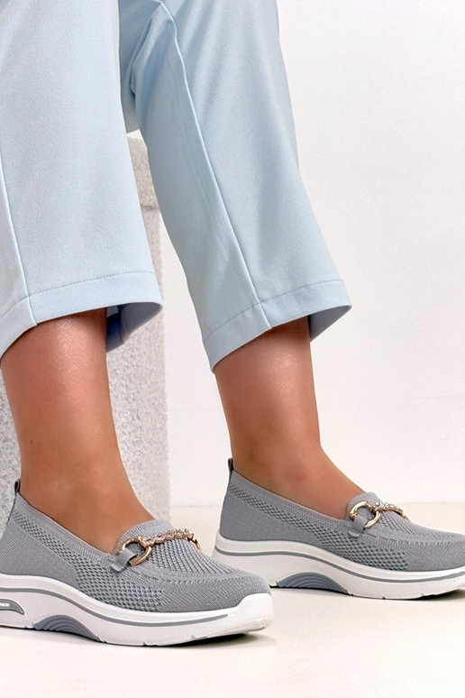 Baskets en tissu grises à enfiler...