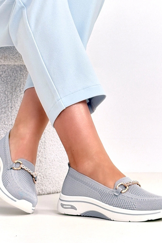 Baskets en tissu grises à enfiler...