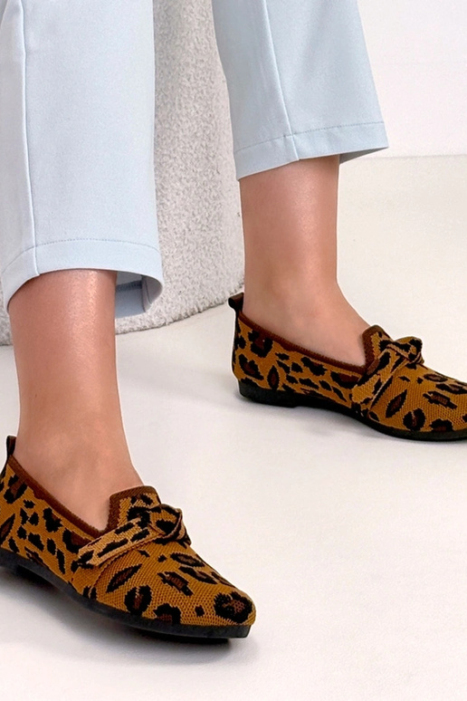 Ballerines en vison couleur sable...