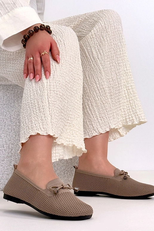 Baskets blanches décorées de...