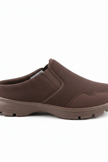 Baskets basses marron pour...