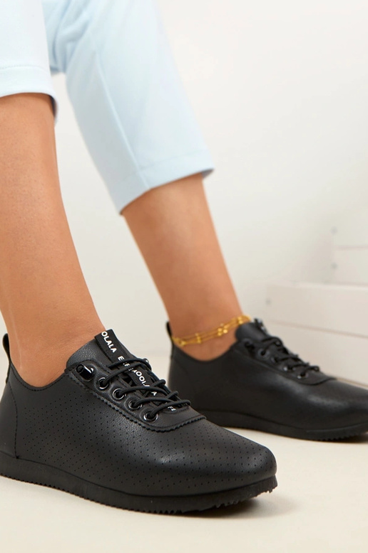 Baskets sportives légères ajourées...