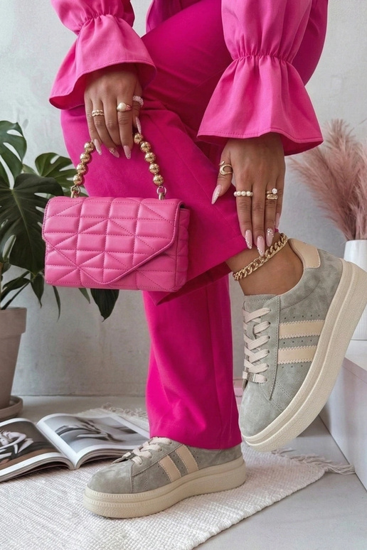 Bottines en cuir grises à plateforme...