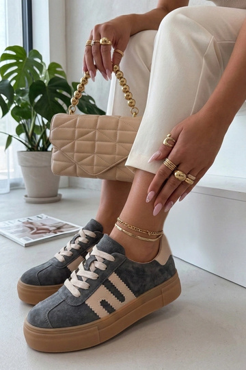 Bottines en cuir grises à... 2