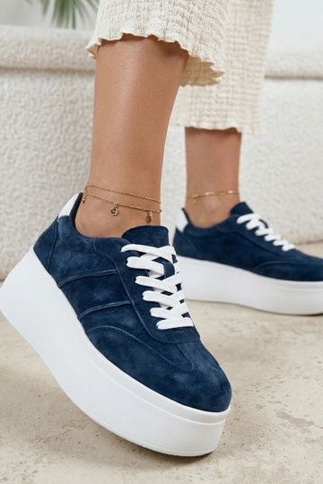 Bottines en cuir bleu foncé à plateforme Cambell