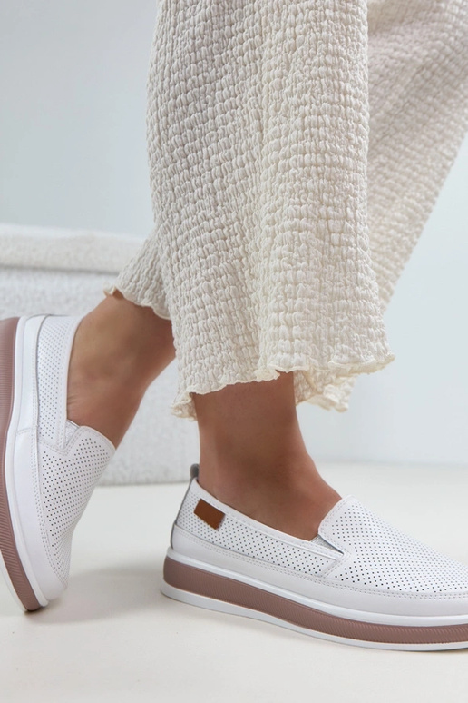 Mocassins en cuir blancs ajourés Cambell