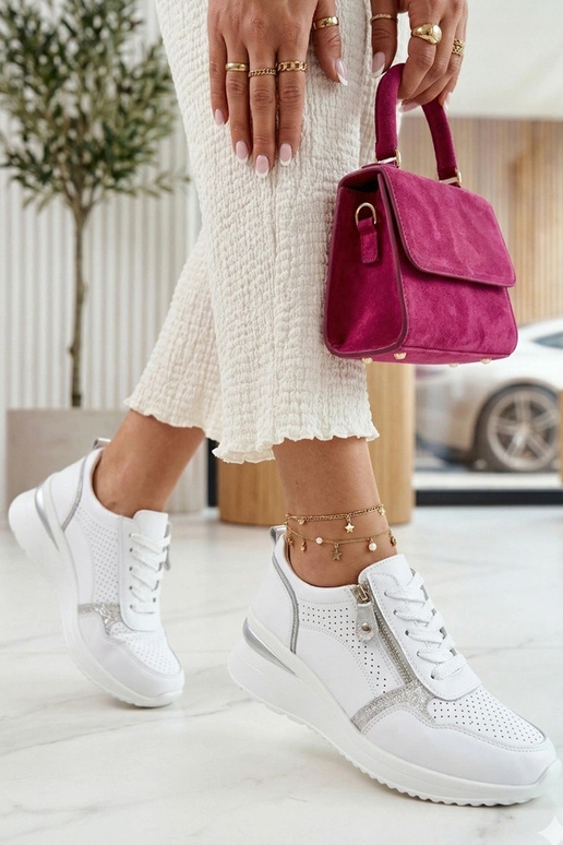 Bottines en cuir blanches avec talon...