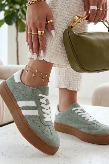 Baskets en cuir vert avec plateforme Cambell