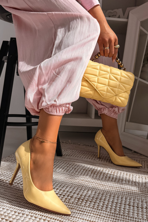 Talons hauts vernis classiquesImitacji Skóry couleur jaune Odira