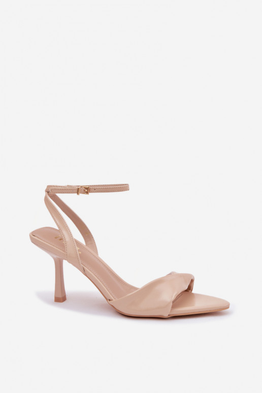 Sandales pour femmes avec des talons fins en cuir écologique beige Sedira