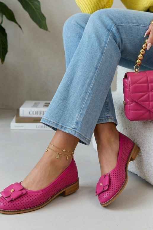 Ballerines en cuir rose ajouré Cambell