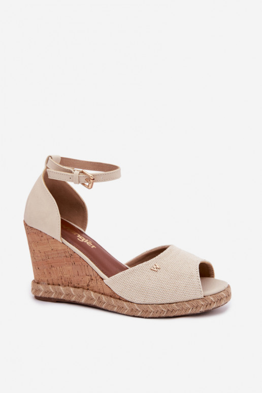 Sandales pour femmes avec une plateforme Avec tresse DANSrangler 20261086.06V couleur ivoire