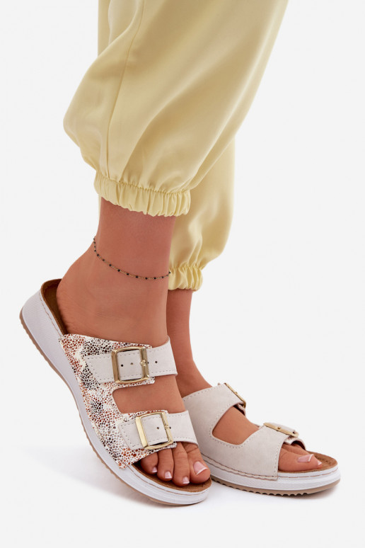 Pantoufles pour femmes avec boucles Inblu SD000001 couleur ivoire