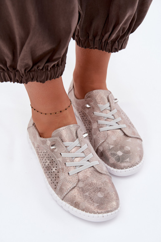 avec des éléments ajourés chaussures FémininActivéturalnego en daimu beige-couleur dorée Feliva