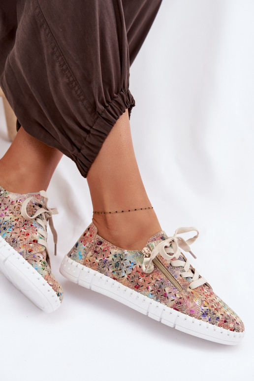 avec des éléments ajourés chaussuresActivéturalnego en daimu Couleurs différentes Kamelia