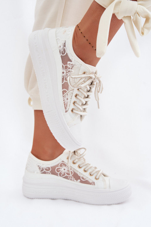 Chaussures de loisirs avec de la dentelle avec une plateforme Lee Cooper LCDANS-26-44-4480 couleur blanche