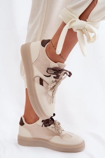Chaussures modèle baskets FémininPodÀójnymi SznuróÀkami couleur ivoire Relisa