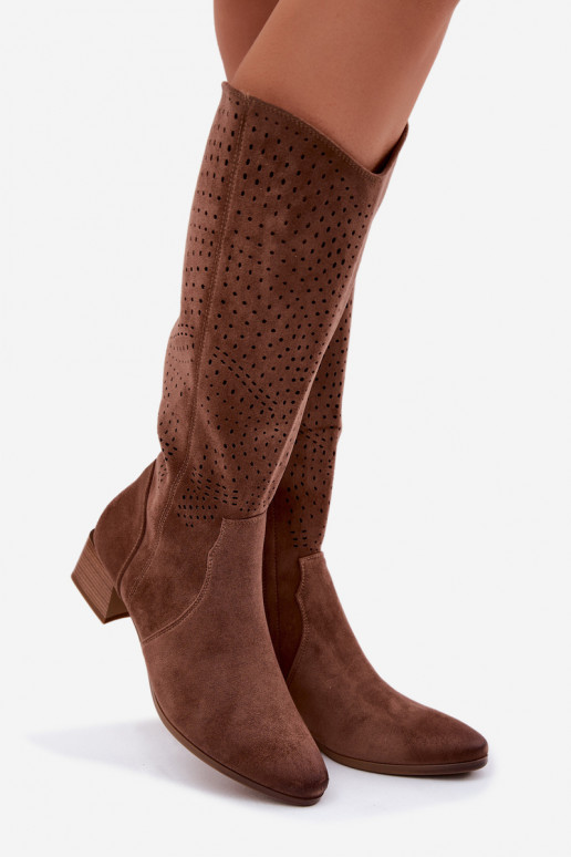avec des éléments ajourés bottes pour femmes Sur un talon bas Vinceza 58637 marron