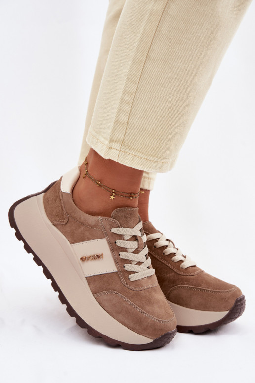 Chaussures modèle baskets Féminin avec une plateformeActivéturalnego en daimu beige Rosinae